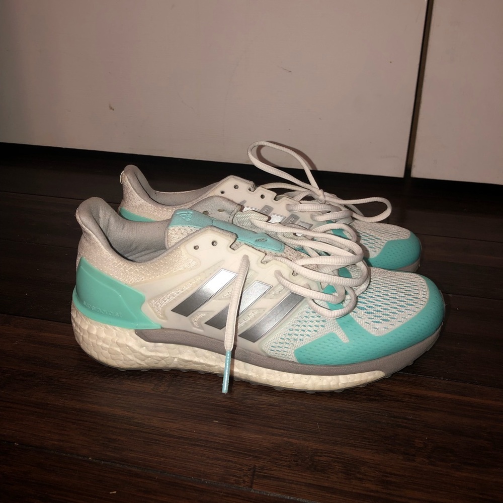 Adidas Supernovast